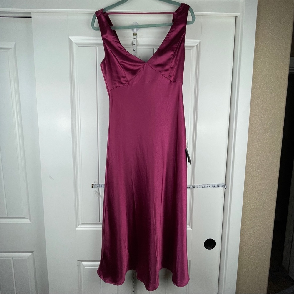 LULUS magenta satin dress